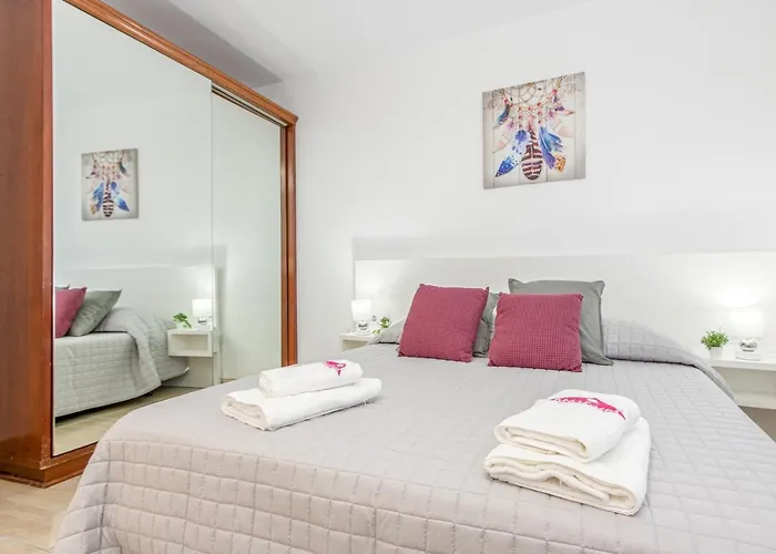 Daire Apart-rent Av Rhode 1º 2009 *